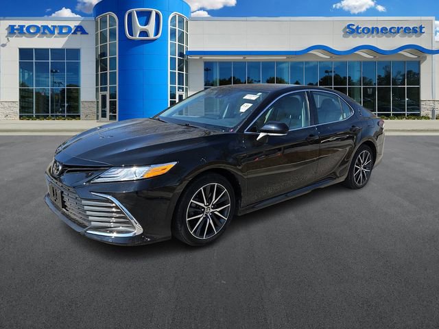 Used 2021 Toyota Camry XLE