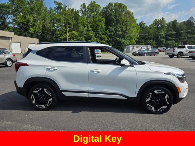 Used 2024 Kia Seltos SX w/ SX Sunroof Package AWD/4WD image 10