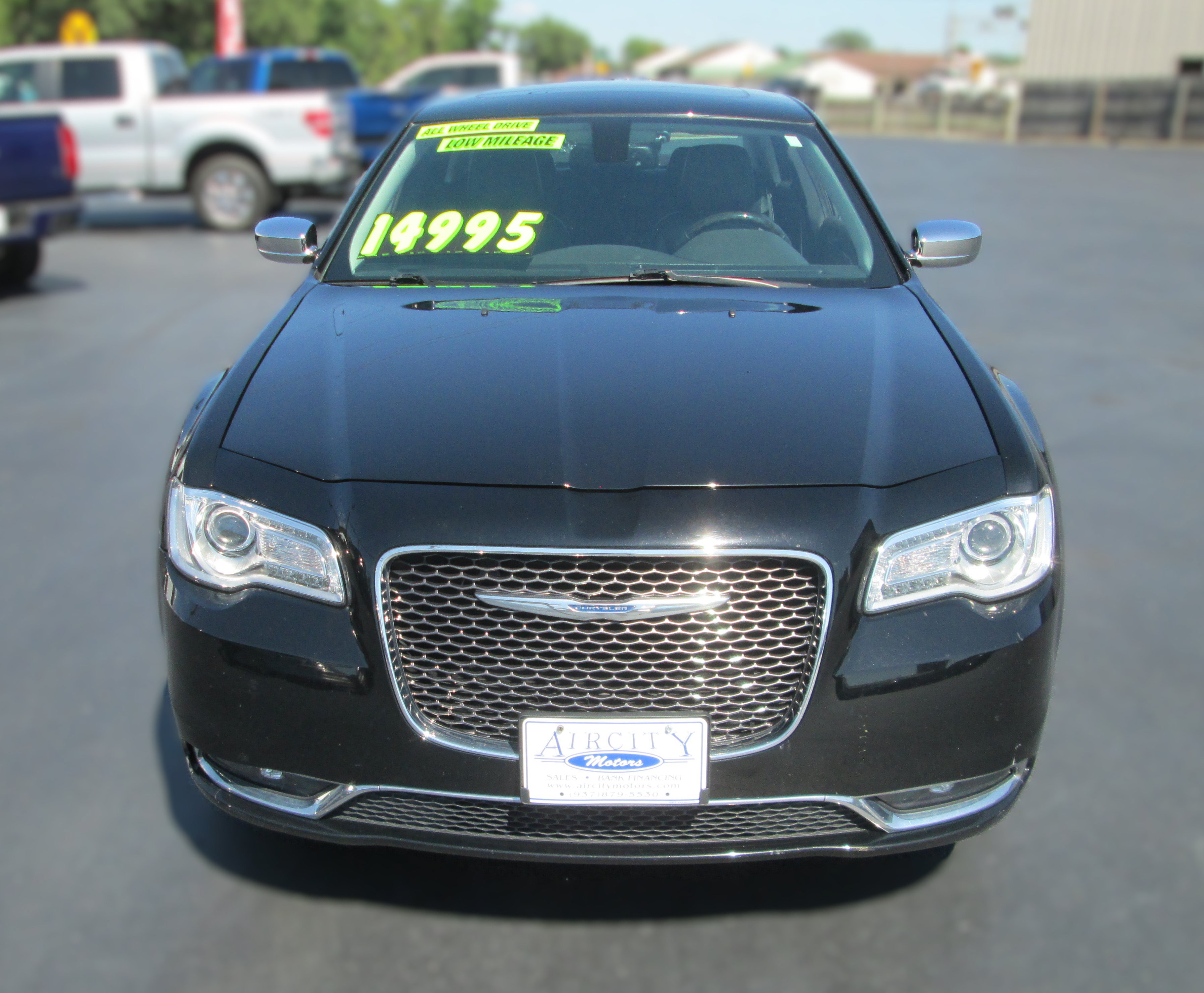 Used 2016 Chrysler 300 C AWD/4WD image 7