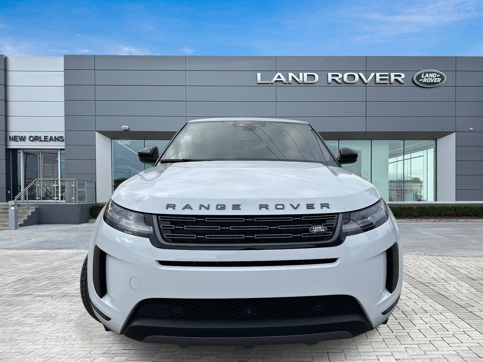 New 2026 Land Rover Range Rover Evoque S image 4