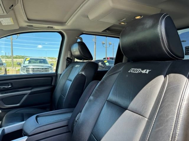 Used 2015 Nissan Titan PRO-4X w/ Pro-4x Luxury Package AWD/4WD image 13