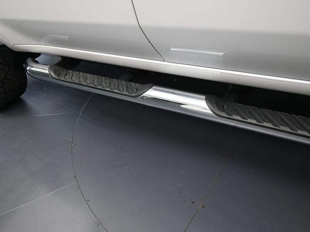 Used 2024 Chevrolet Silverado 2500 LT image 34