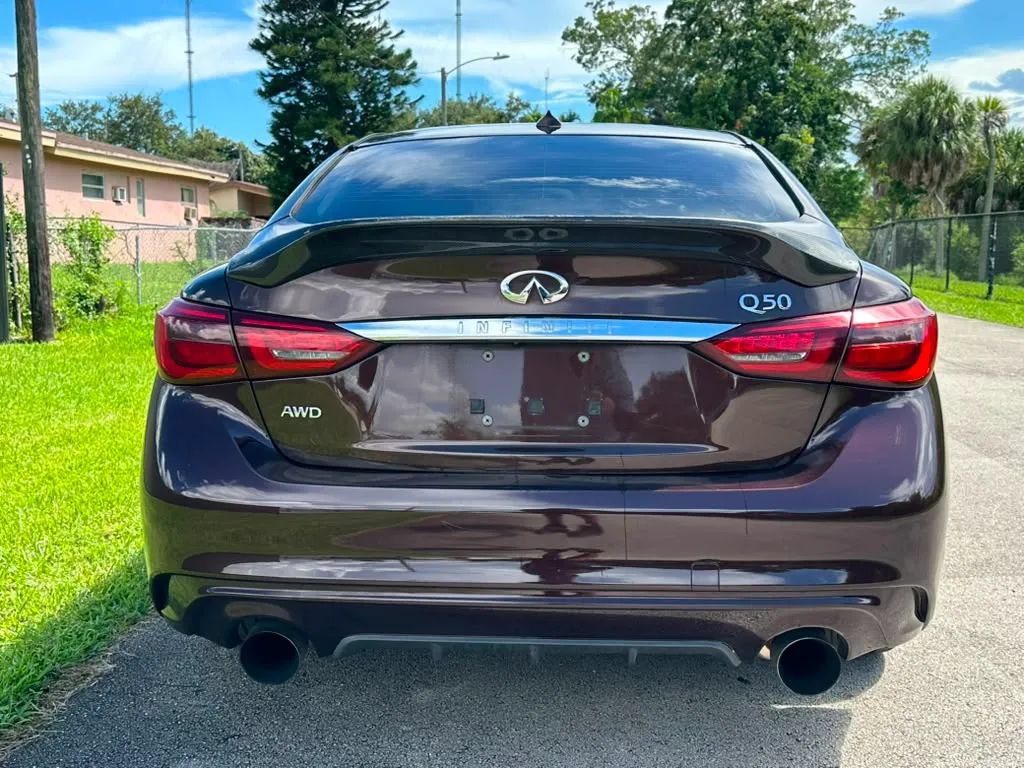 Used 2018 INFINITI Q50 Luxe AWD/4WD image 5