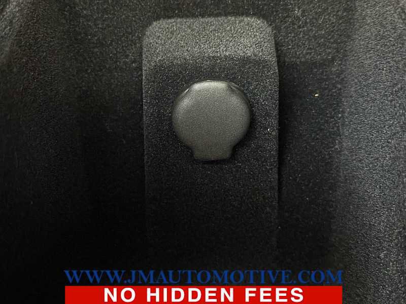 Used 2020 Cadillac XT4 Sport w/ Driver Awareness Package image 39