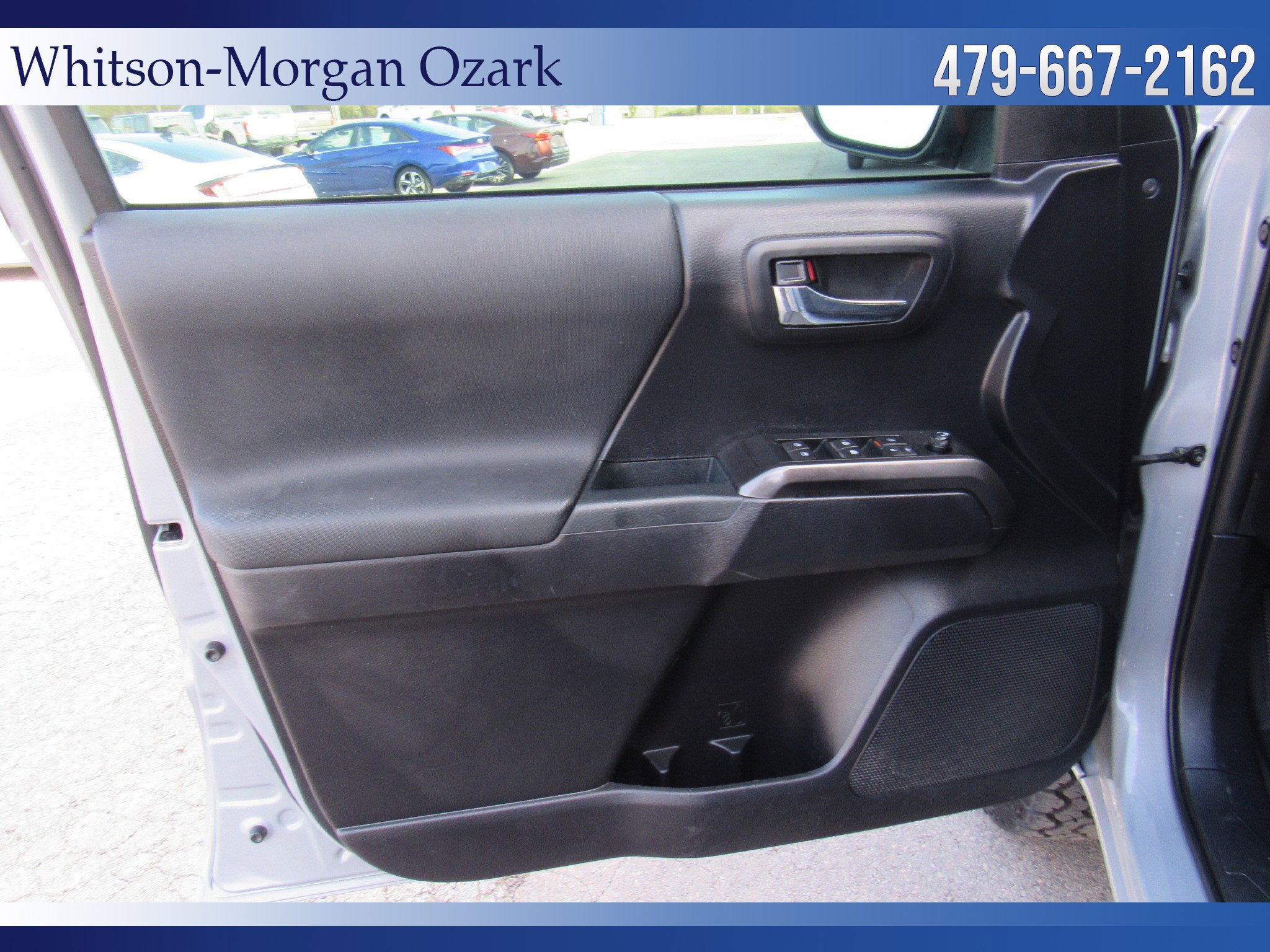 Used 2020 Toyota Tacoma TRD Off-Road image 24