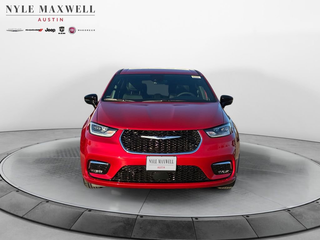 New 2026 Chrysler Pacifica Select FWD image 18