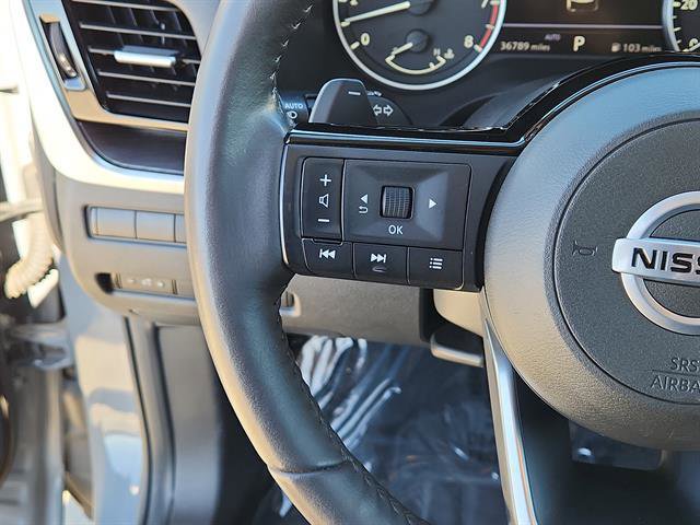 Used 2021 Nissan Rogue SL w/ Premium Package image 15