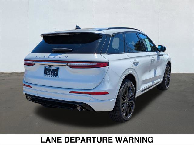 Used 2024 Lincoln Corsair Reserve w/ Equipment Group 201A FWD image 5