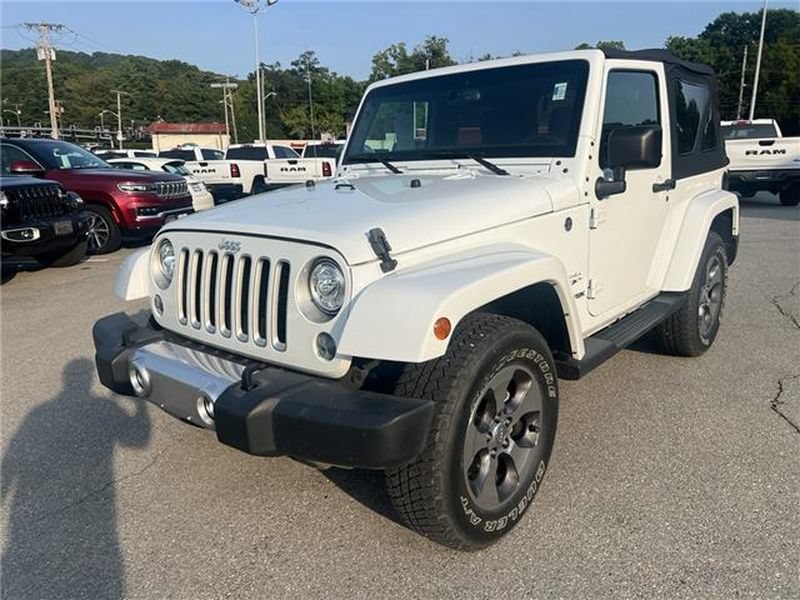 Used 2018 Jeep Wrangler Sahara w/ Connectivity Group