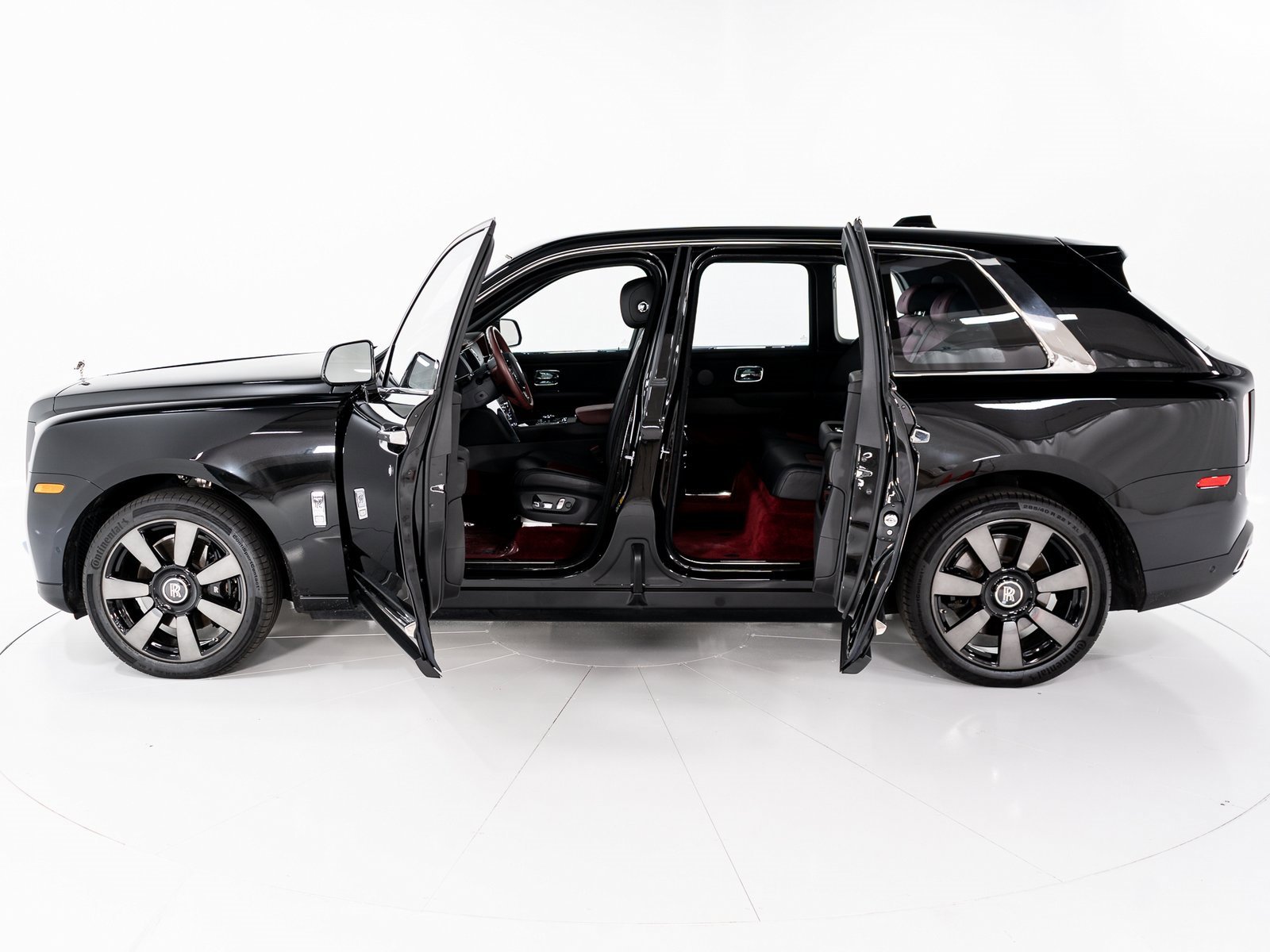 Certified 2022 Rolls-Royce Cullinan image 9