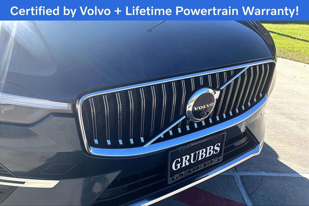 Used 2023 Volvo XC60 B5 Plus w/ Climate Package image 37