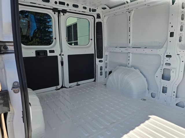 Used 2025 RAM ProMaster 1500 w/ Quick Order Package 22G SLT FWD image 23