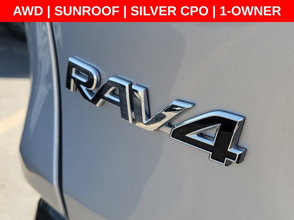 Used 2023 Toyota RAV4 SE AWD/4WD image 9