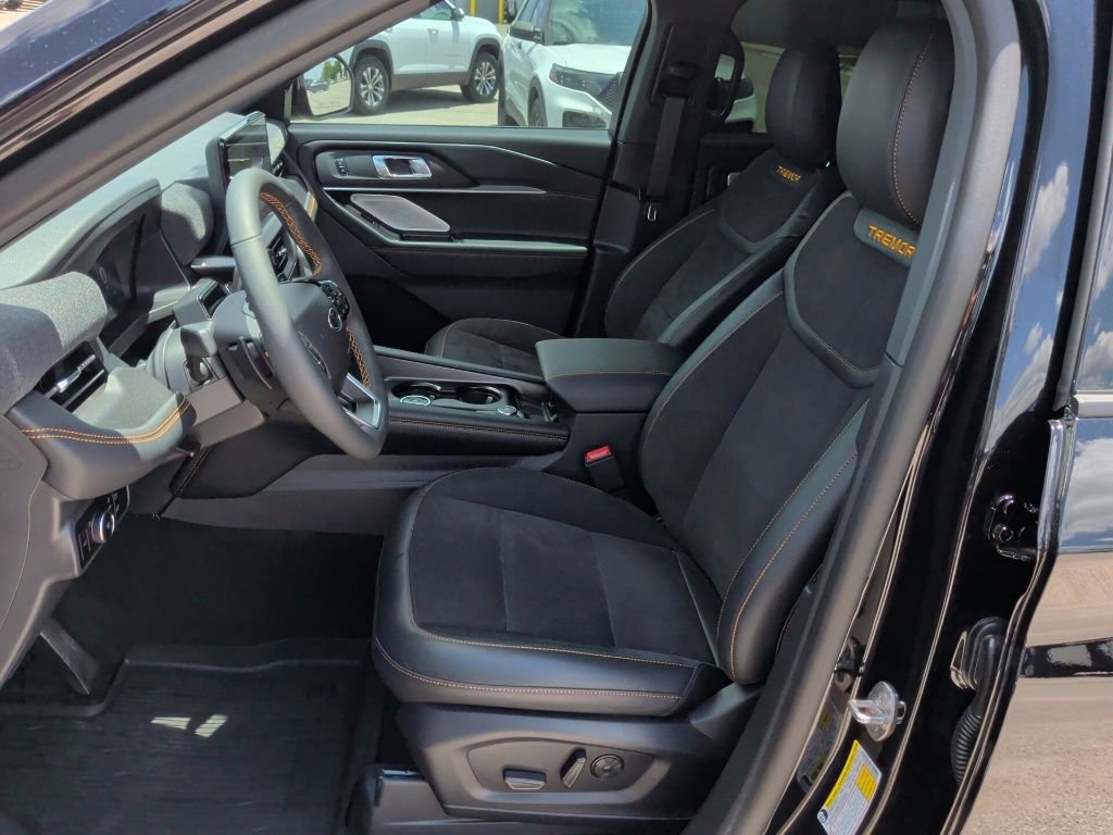 Used 2026 Ford Explorer Tremor w/ Tremor Ultimate Package AWD/4WD image 13
