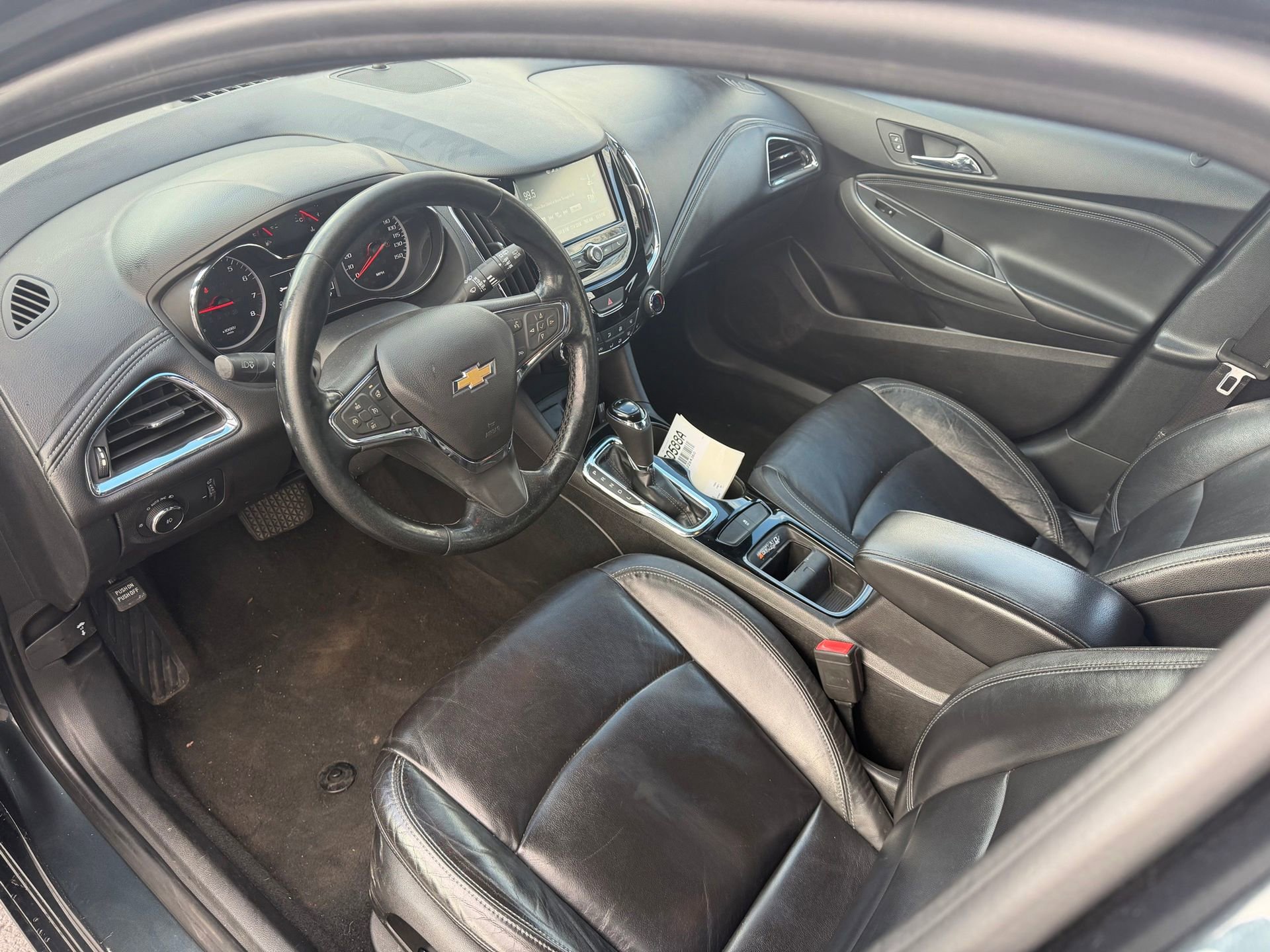 Used 2018 Chevrolet Cruze Premier w/ RS Package image 10