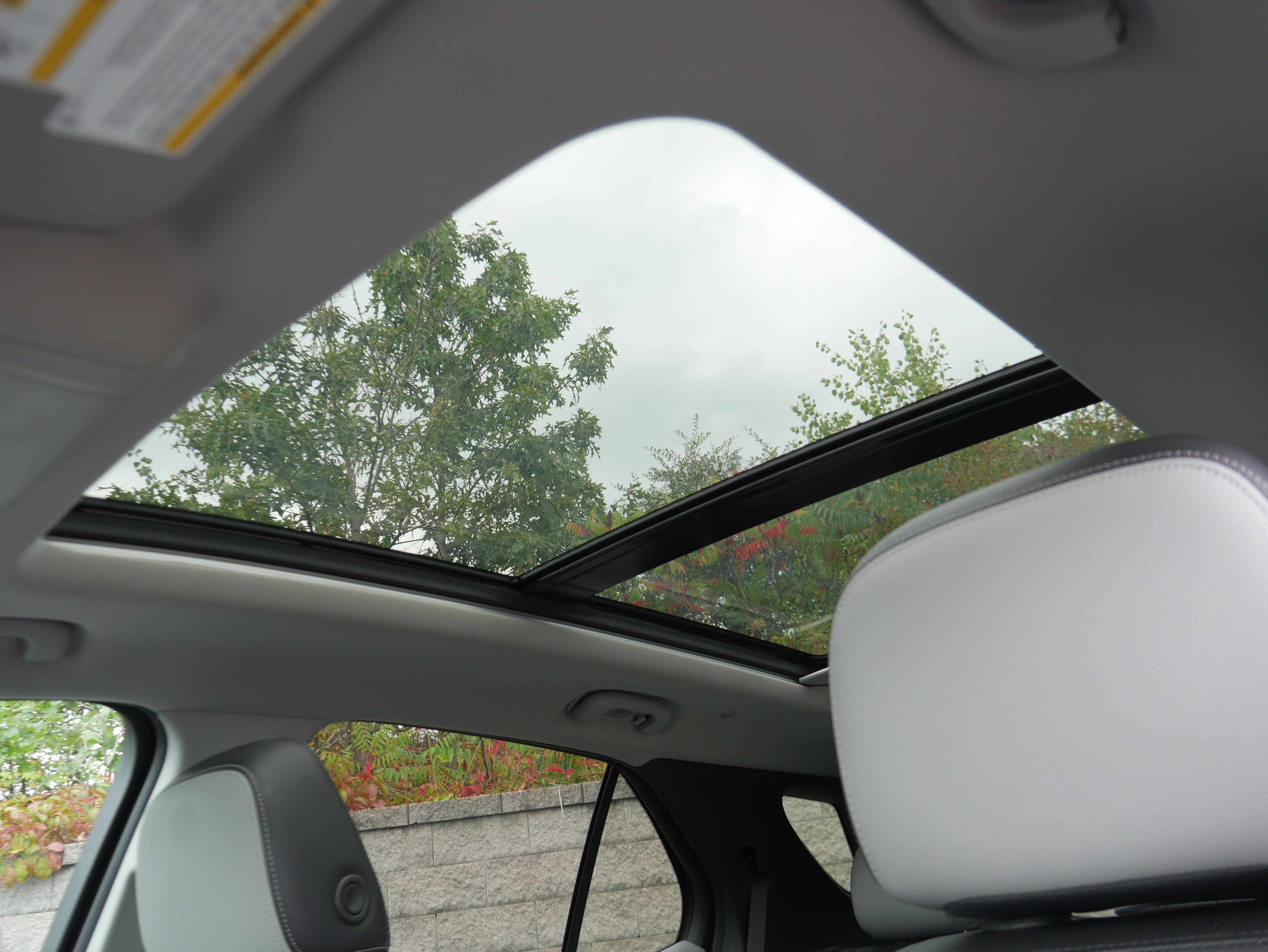 Certified 2020 Chevrolet Equinox Premier AWD/4WD image 16
