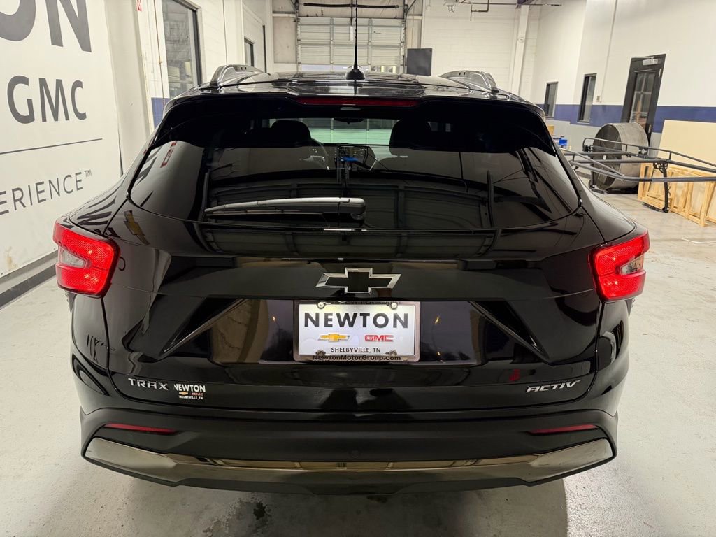 New 2026 Chevrolet Trax ACTIV w/ Driver Confidence Package image 32