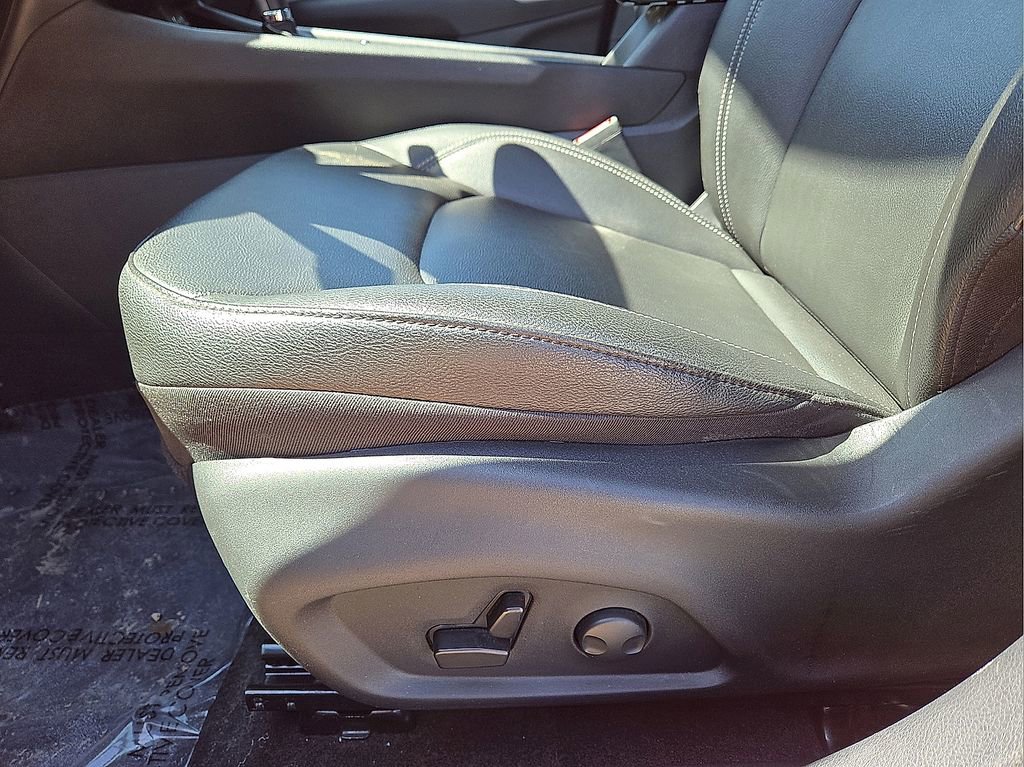 Used 2025 Jeep Compass Limited AWD/4WD image 25