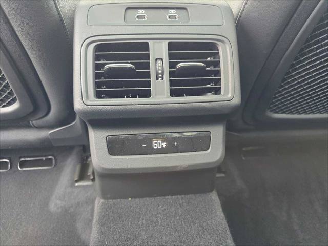 Used 2025 Audi Q5 Premium Plus w/ Premium Plus AWD/4WD image 18