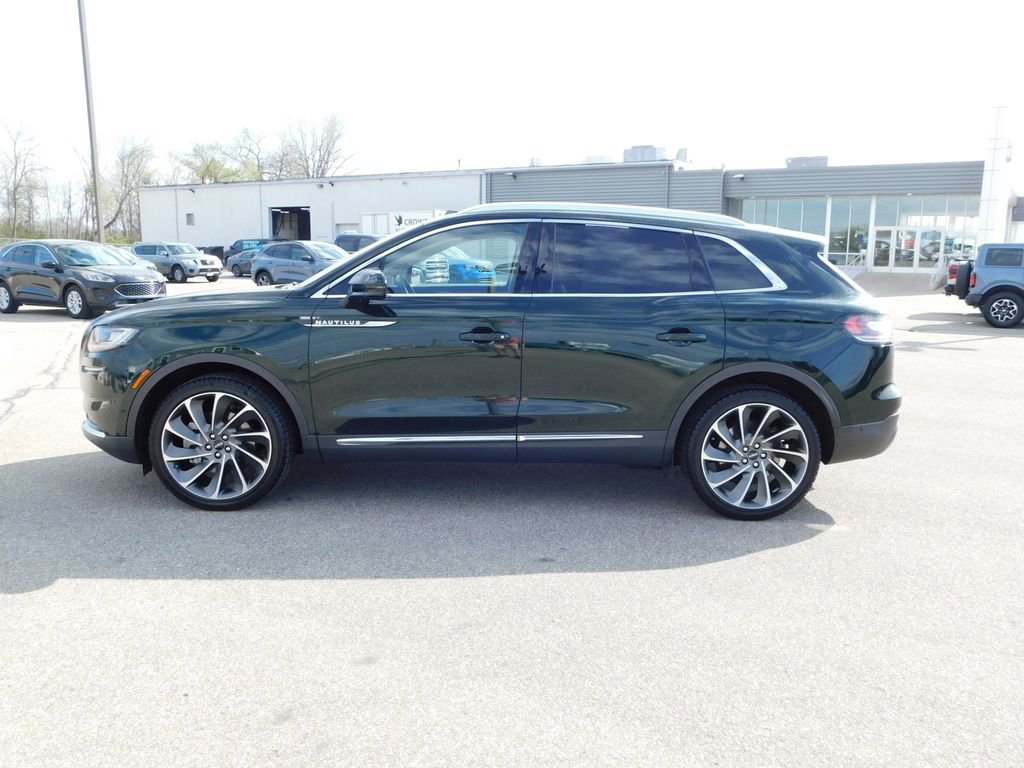 Used 2021 Lincoln Nautilus Reserve w/ Equipment Group 201A image 6