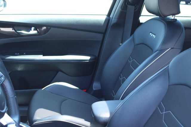 Used 2023 Kia Forte GT-Line w/ GT-Line Premium Package FWD image 30