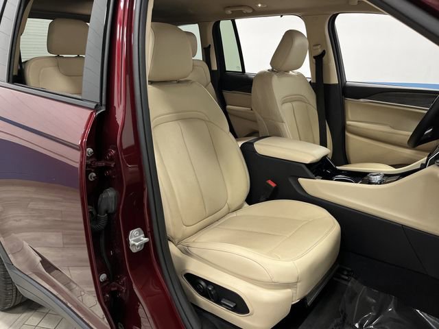 Used 2022 Jeep Grand Cherokee Limited w/ Luxury Tech Group II image 31