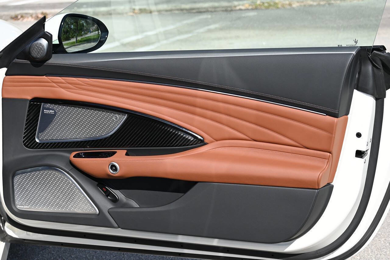 Used 2024 Maserati GranTurismo Modena AWD/4WD image 17