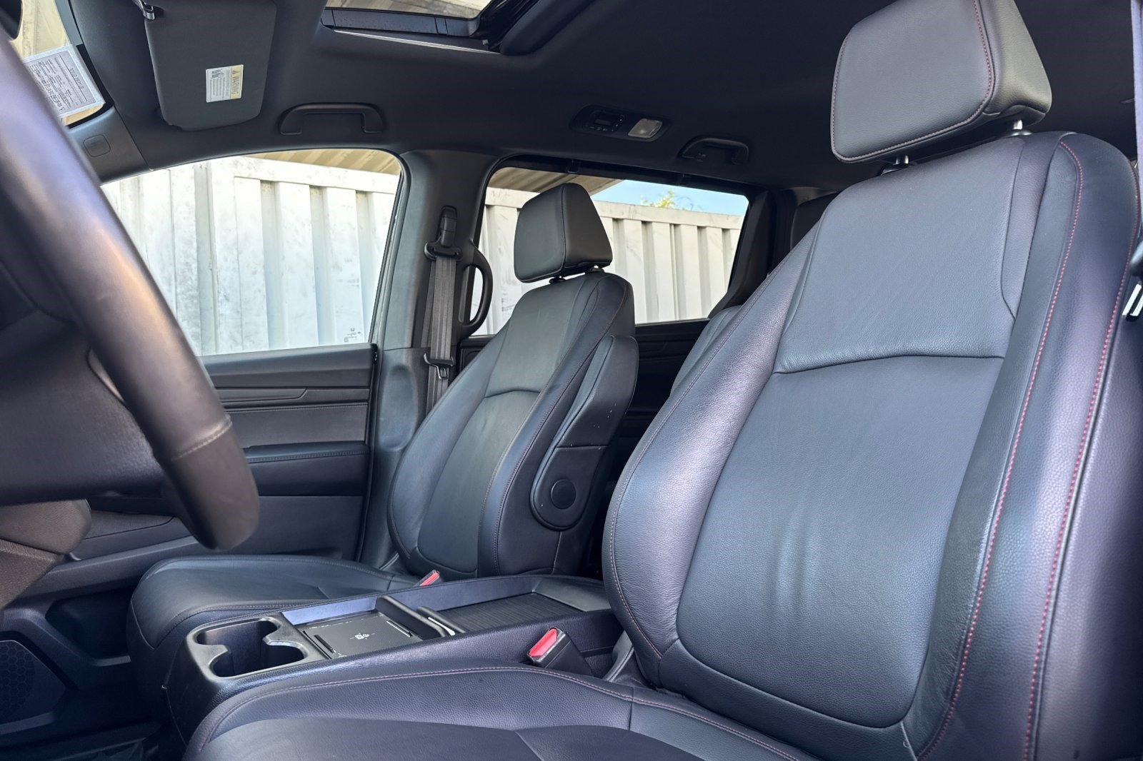 Used 2025 Honda Odyssey Sport-L image 23