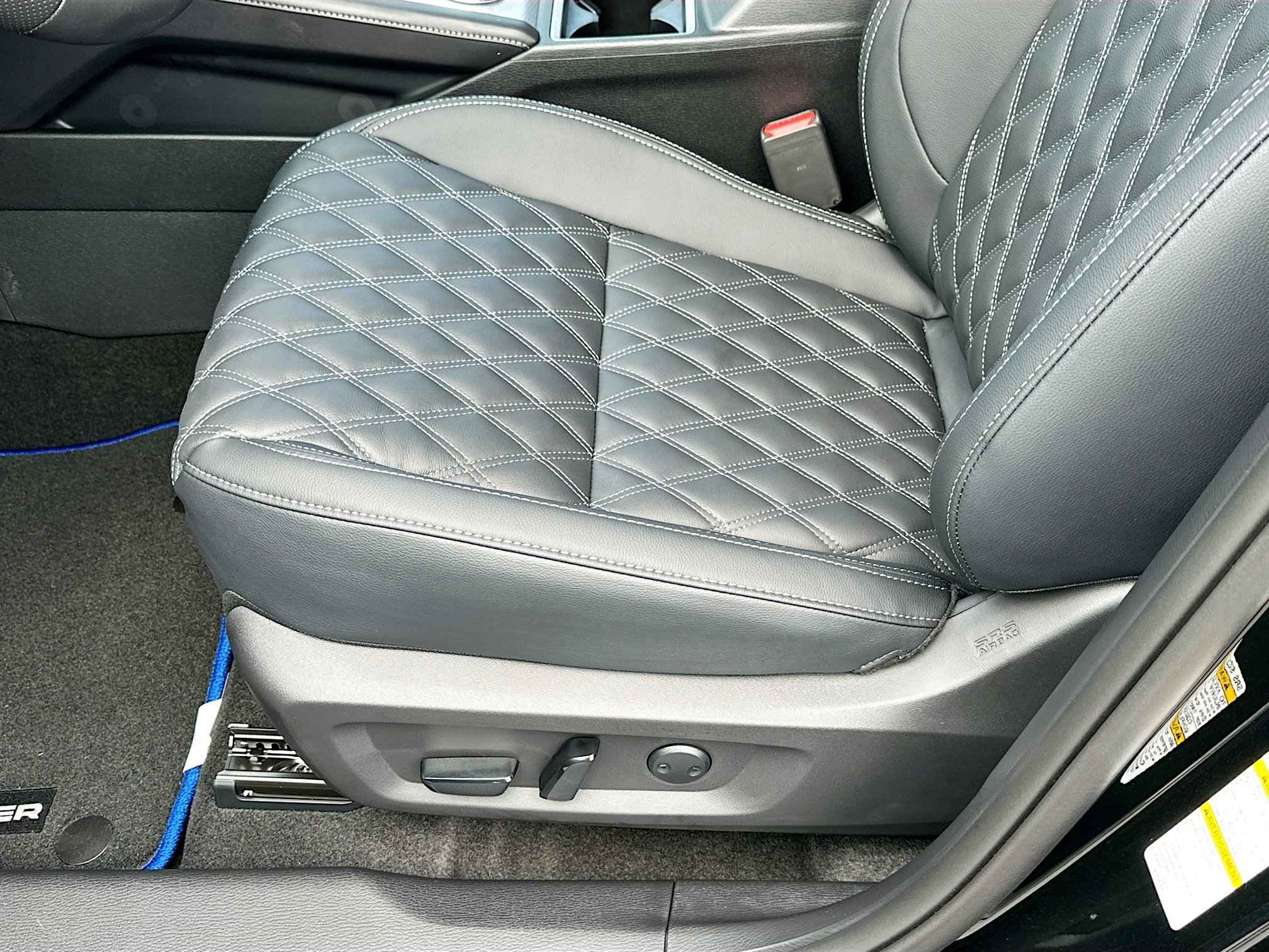 New 2025 Mitsubishi Outlander SEL image 14