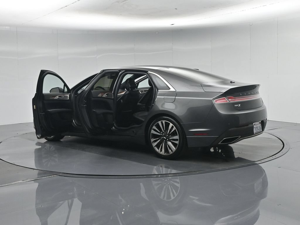 Used 2017 Lincoln MKZ Reserve FWD image 36