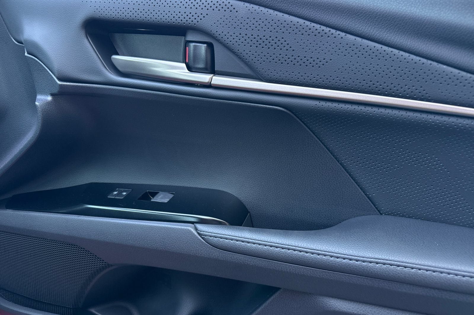 New 2026 Toyota Camry XSE FWD image 18