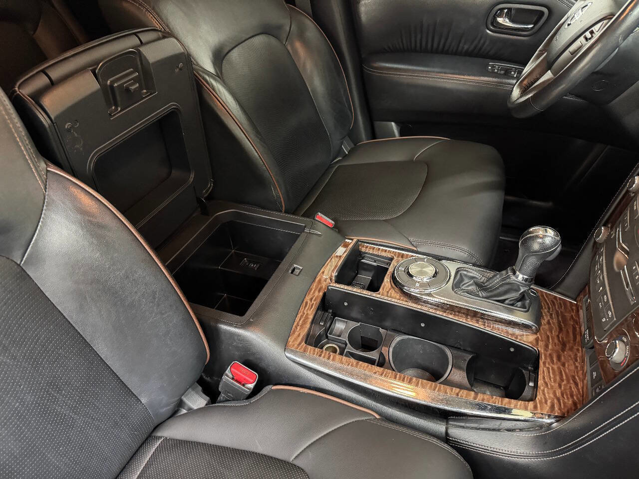 Used 2017 Nissan Armada SL image 41