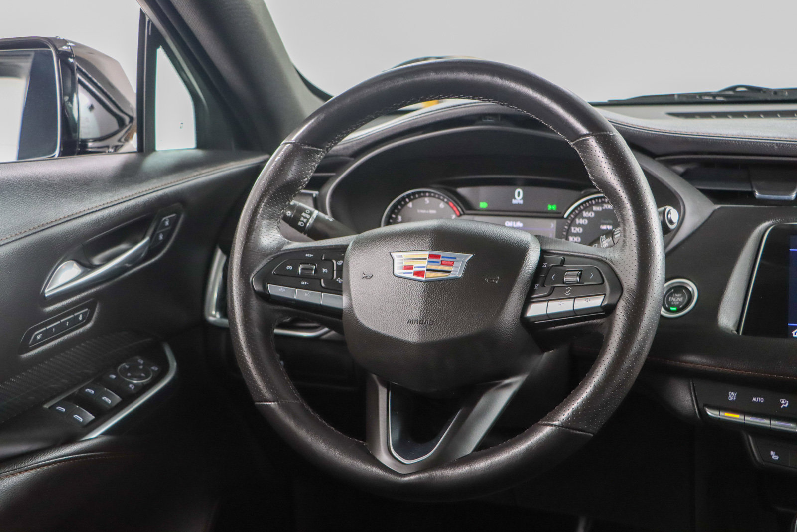 Used 2022 Cadillac XT4 Sport image 12