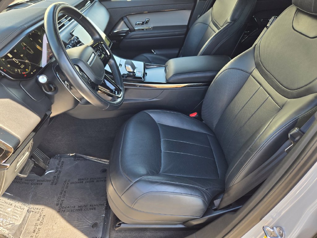 Used 2024 Land Rover Range Rover Sport Dynamic SE AWD/4WD image 11