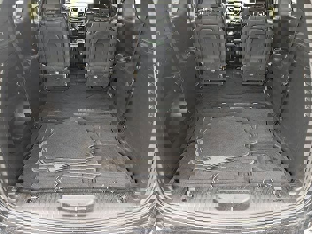 Used 2022 Chrysler Pacifica Touring-L w/ S Appearance Package image 7