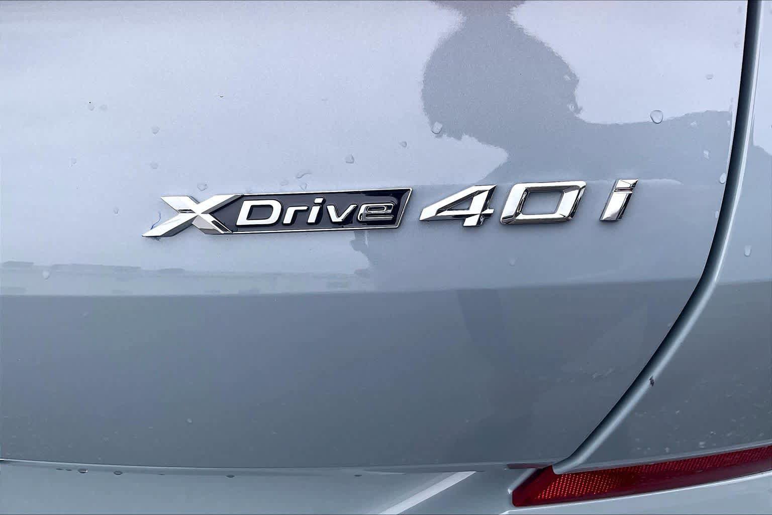 Used 2026 BMW X6 xDrive40i AWD/4WD image 9