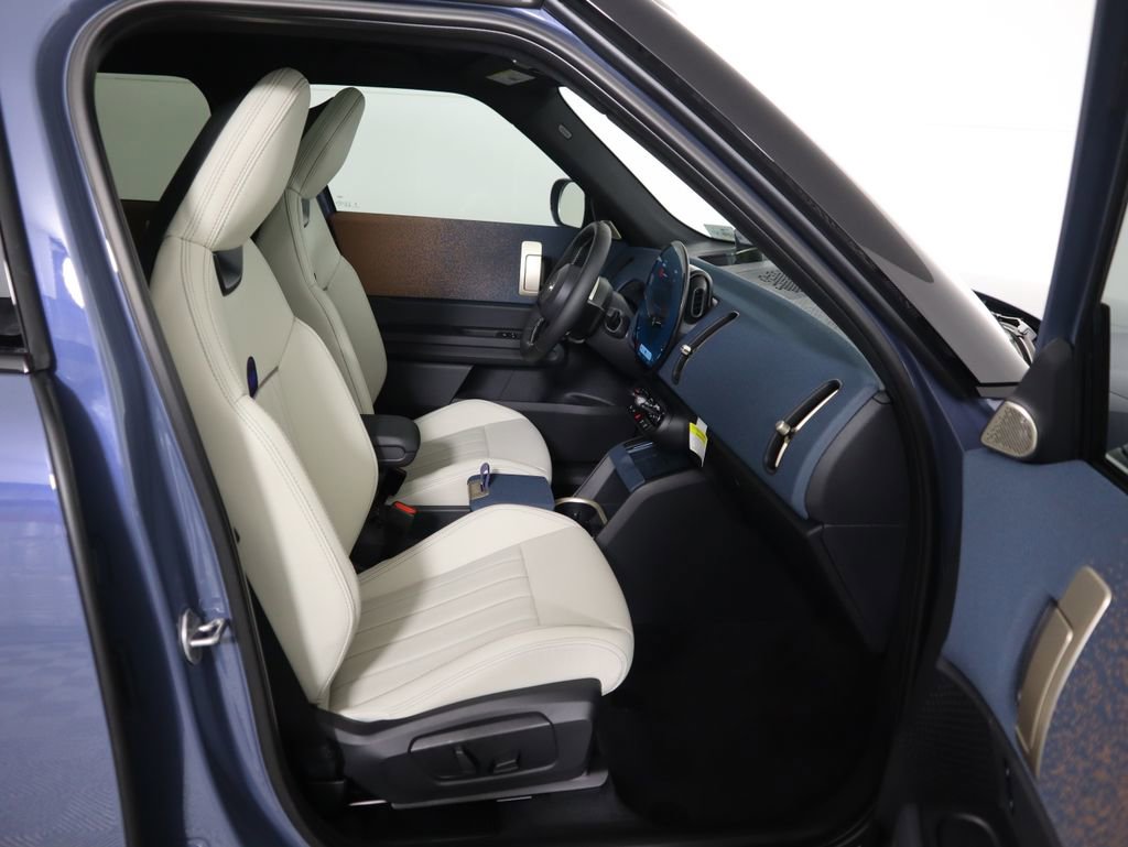 Used 2026 MINI Cooper Countryman S w/ Comfort Package Max image 22
