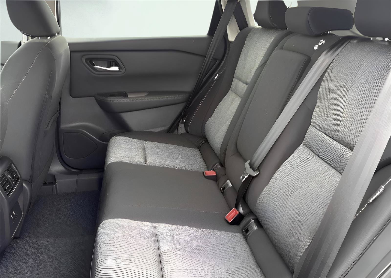 New 2026 Nissan Rogue SV FWD image 22