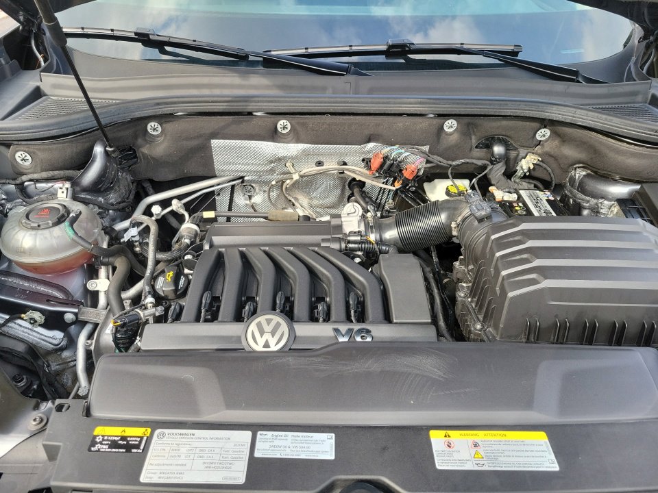Certified 2021 Volkswagen Atlas SE image 18