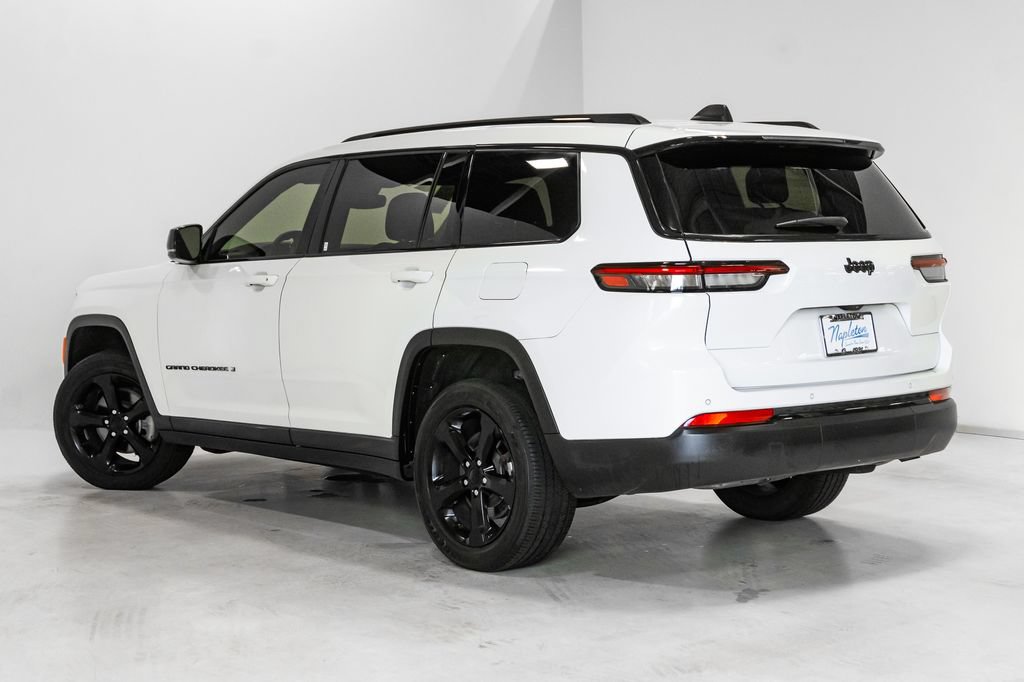 Certified 2023 Jeep Grand Cherokee L Laredo AWD/4WD image 27