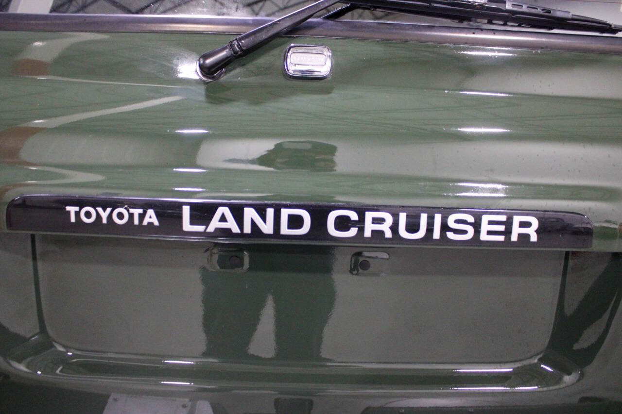 Used 1994 Toyota Land Cruiser image 24