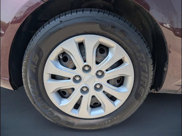 Used 2010 Kia Forte EX FWD image 20