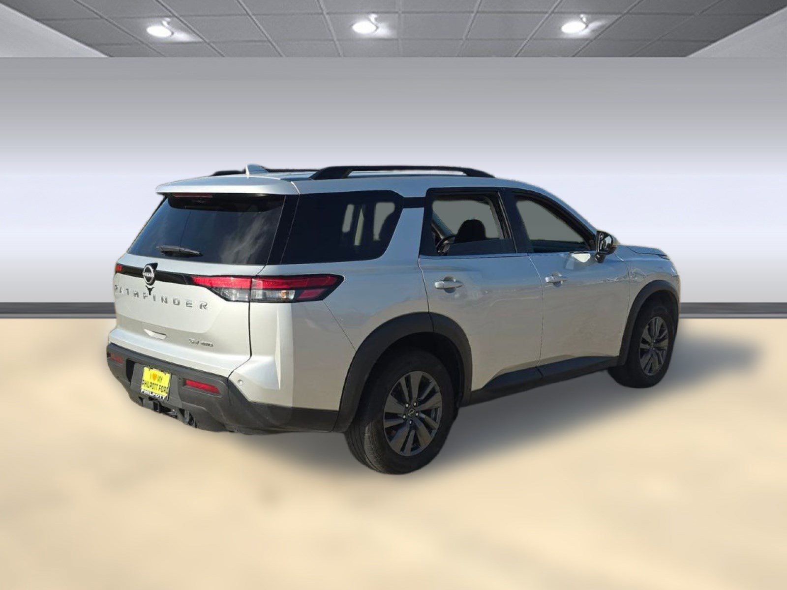 Used 2024 Nissan Pathfinder SV w/ SV Premium Package image 9