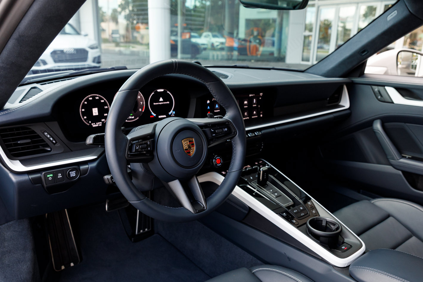 Used 2025 Porsche 911 GTS image 44