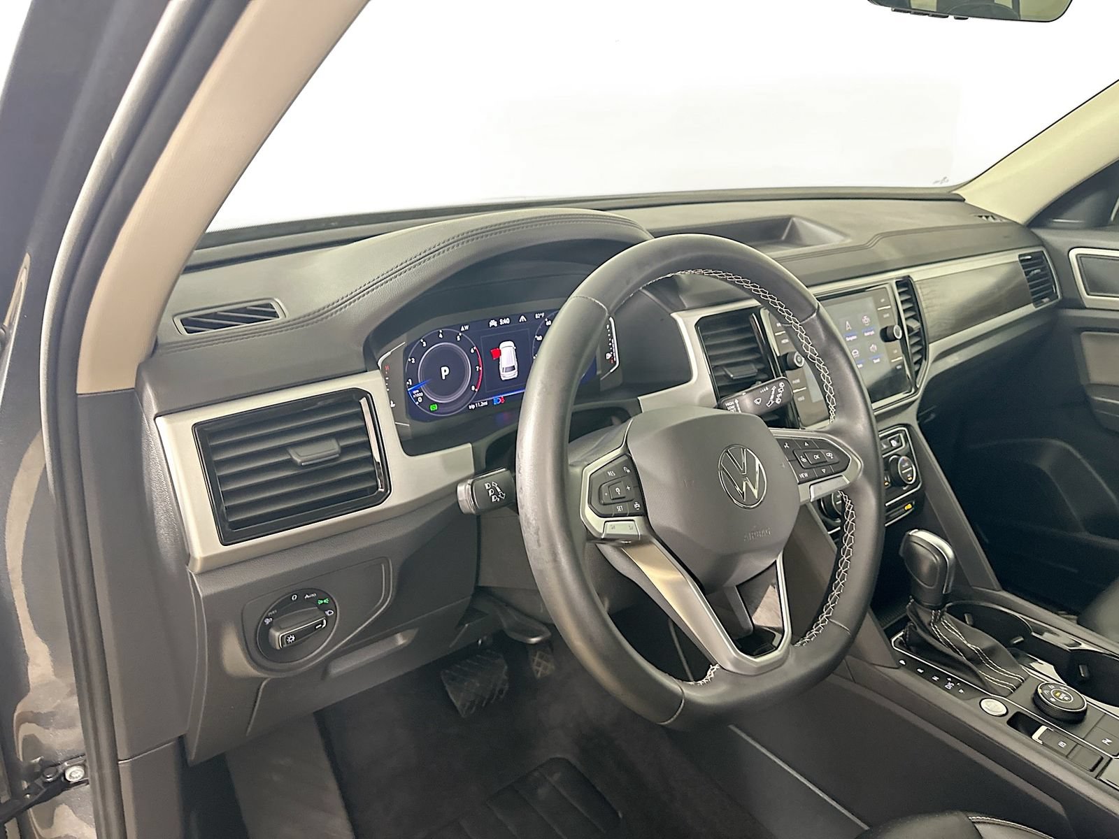 Used 2022 Volkswagen Atlas SE AWD/4WD image 31