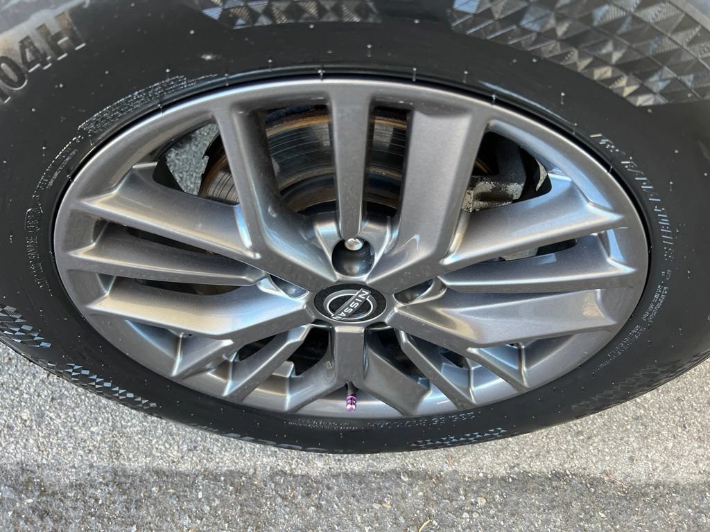 Certified 2023 Nissan Rogue S AWD/4WD image 38