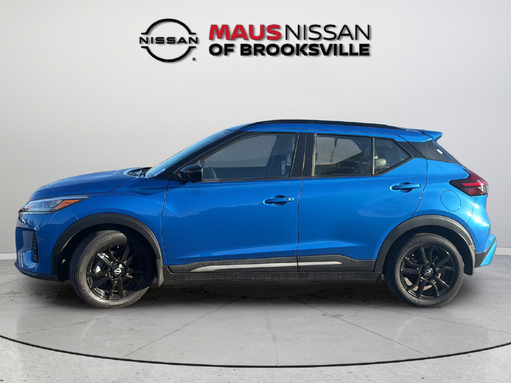 Certified 2024 Nissan Kicks SR w/ SR Premium Package FWD image 6