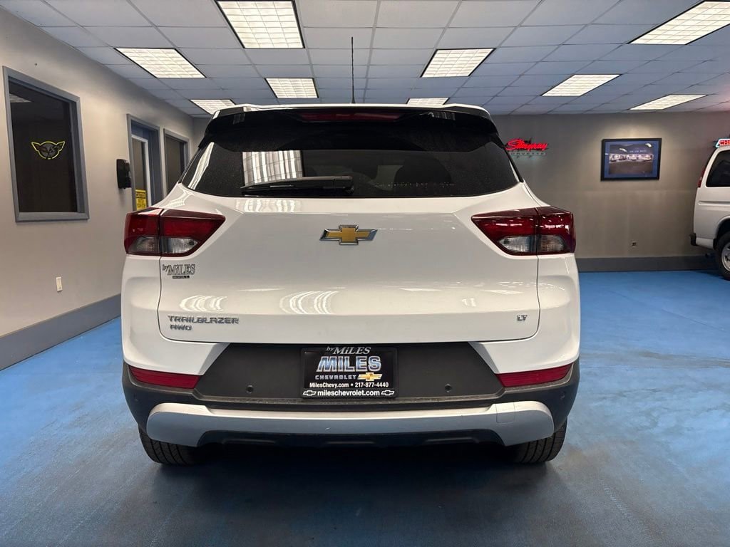 Certified 2022 Chevrolet TrailBlazer LT w/ Convenience Package AWD/4WD image 7