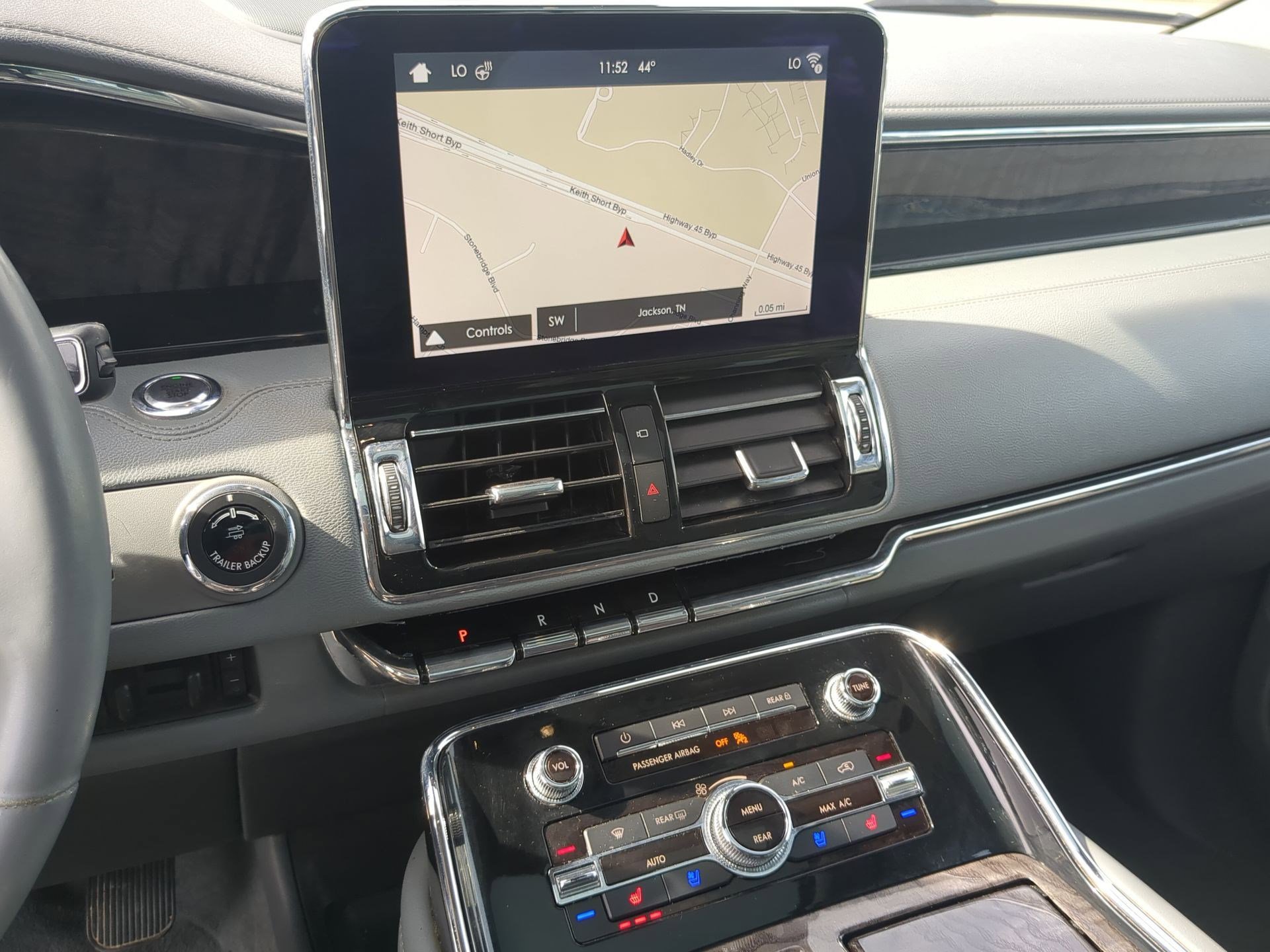 Used 2018 Lincoln Navigator L Reserve w/ Technology Package image 20