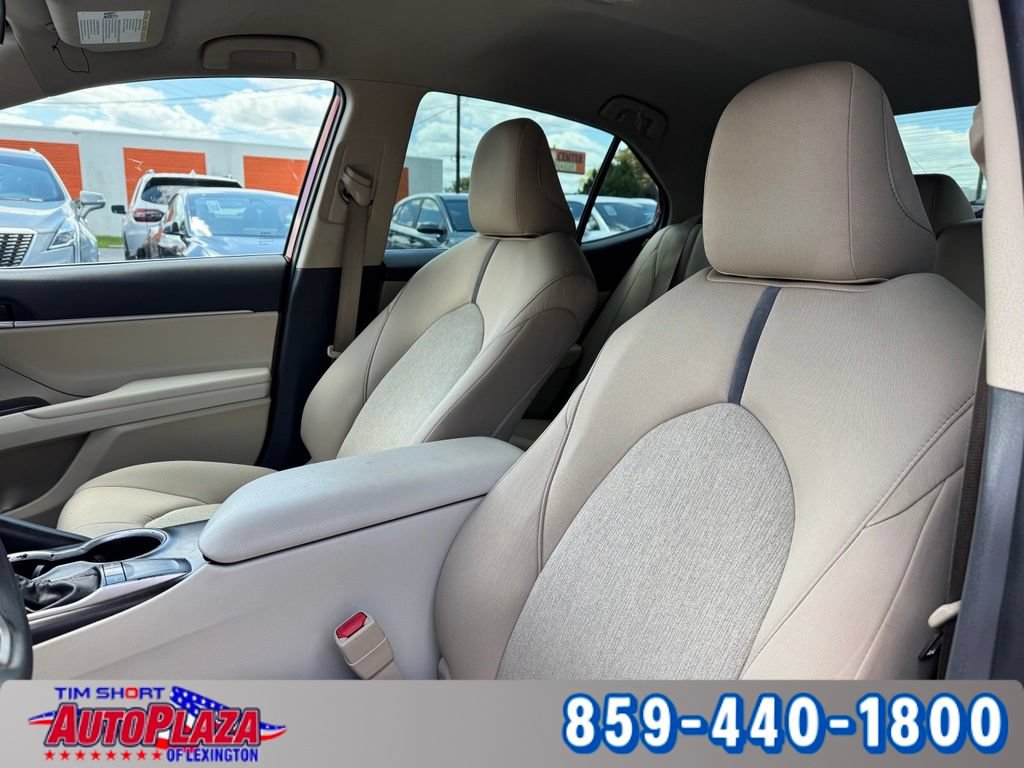 Used 2023 Toyota Camry LE FWD image 28